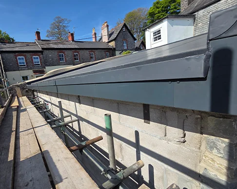 Bespoke Aluminium Coping Bespoke Aluminium Coping